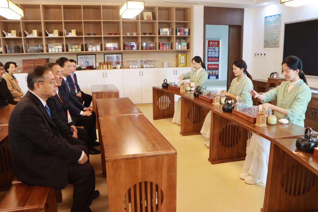 20241106yl88858永利中国接受教育部新一轮本科教育教学审核评估 (6).jpg