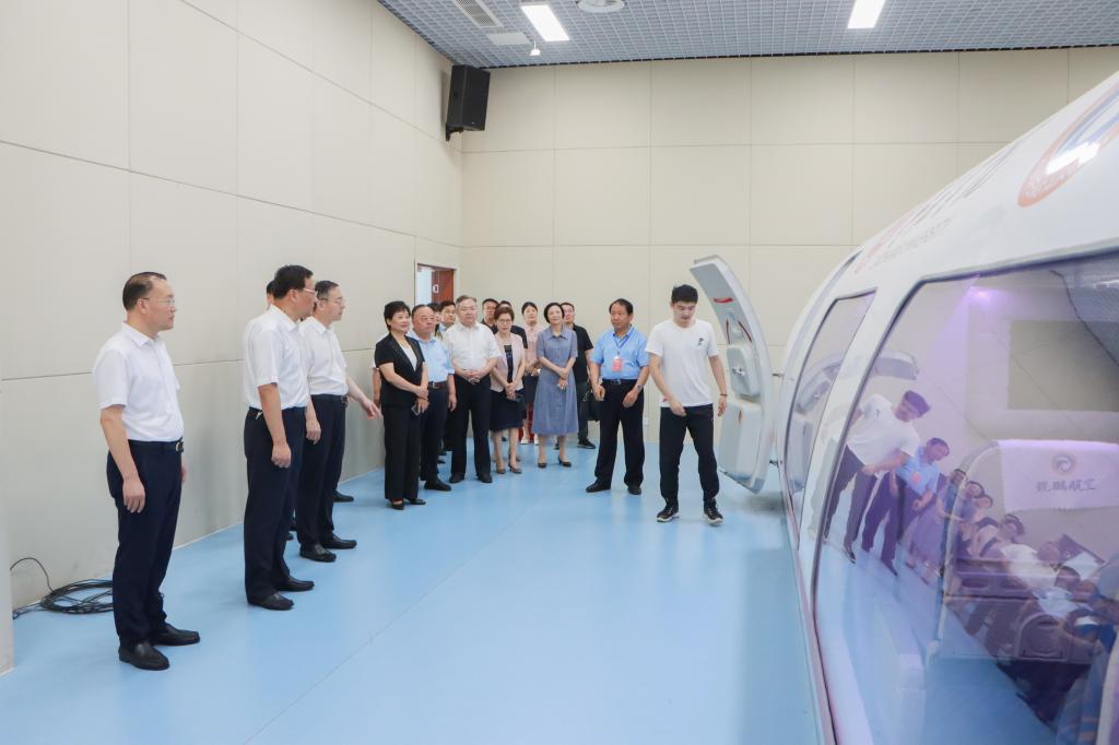 20240709枣庄市人大常委会主任邵士官来yl88858永利中国调研 (4).jpg