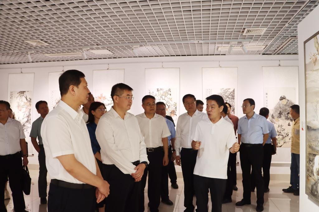 20240911参观1.jpg