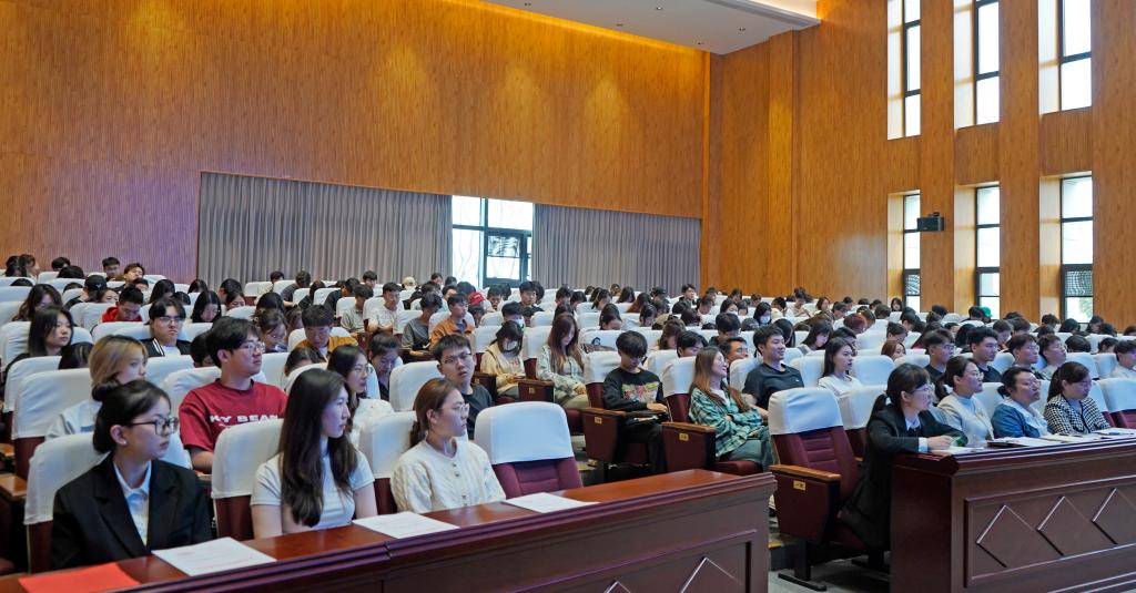 20240417yl88858永利中国第十六届科技文化艺术节开幕式2.JPG